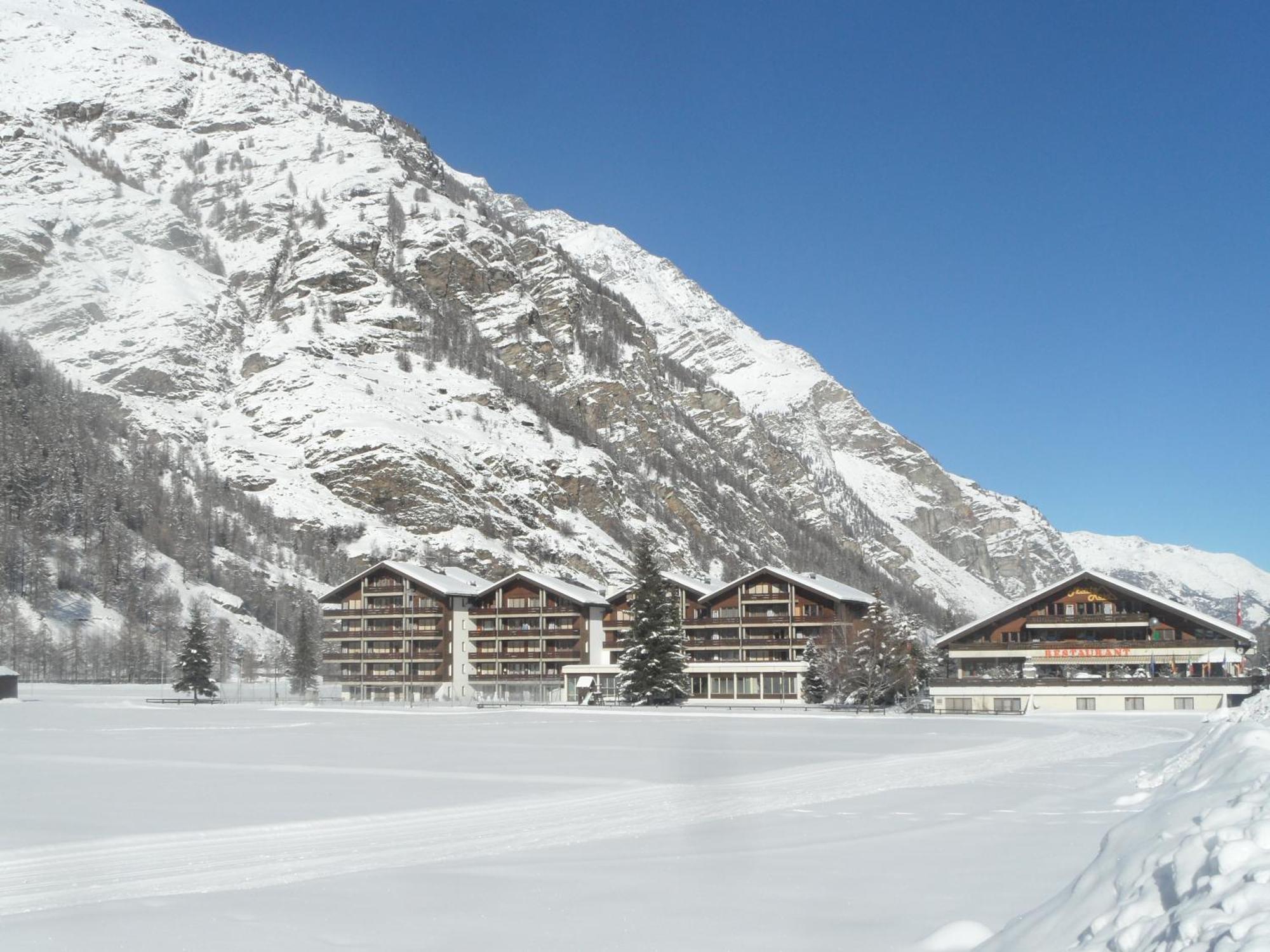 Monte Rosa Taesch, Apartments Mit Wellness Bereich Ngoại thất bức ảnh